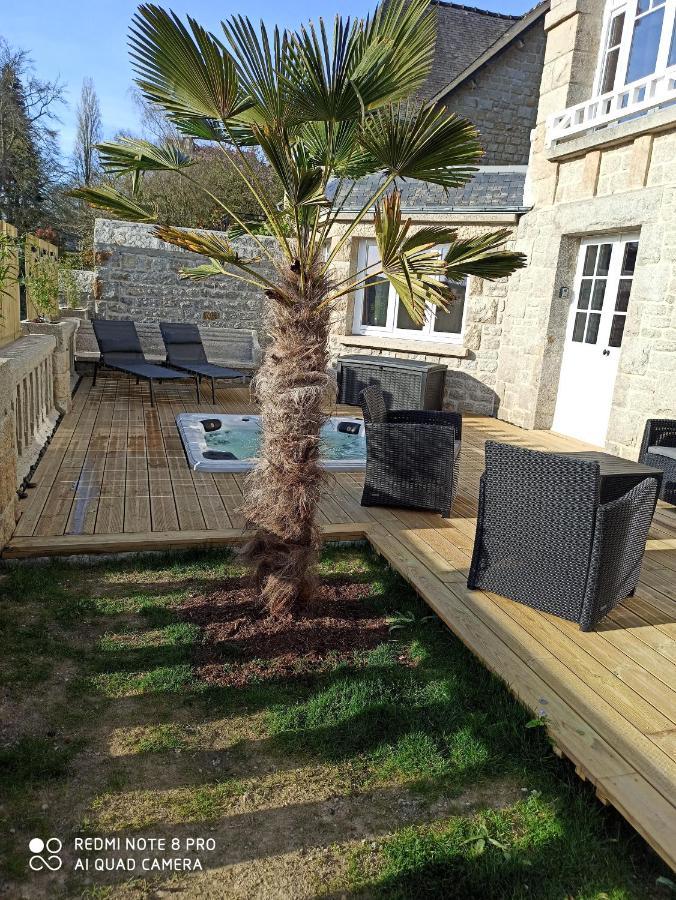 Luxueuse Villa Au Pied Du Chateau ディナン エクステリア 写真